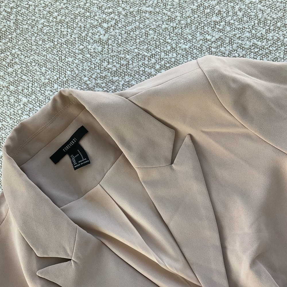 Cropped jacket - Picture 2 of 3